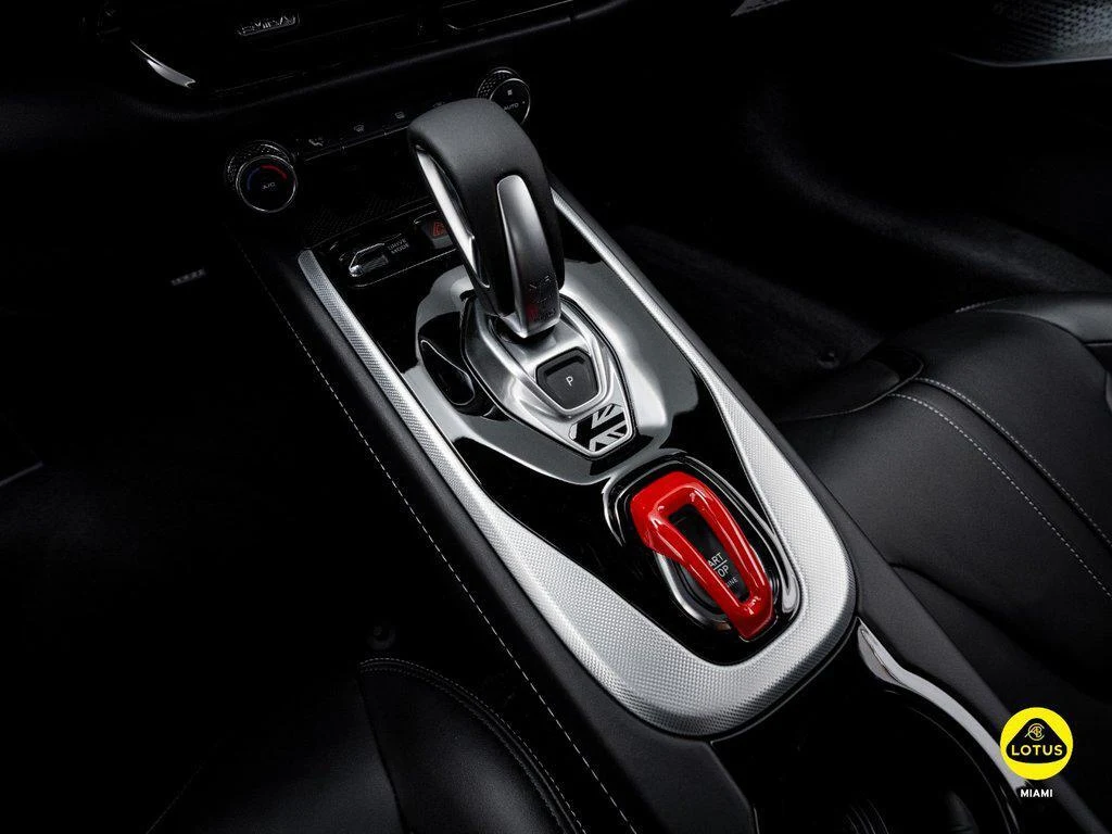 2026 Lotus Emira Turbo SE, 20/30