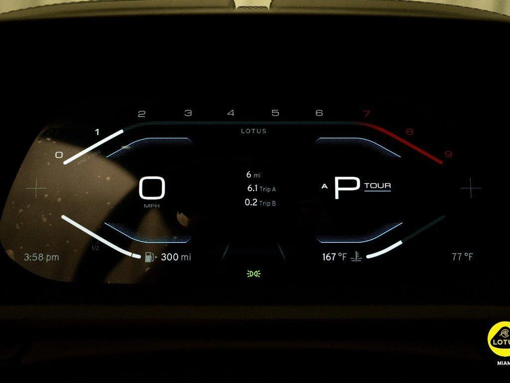 2026 Lotus Emira Turbo SE, 28/30