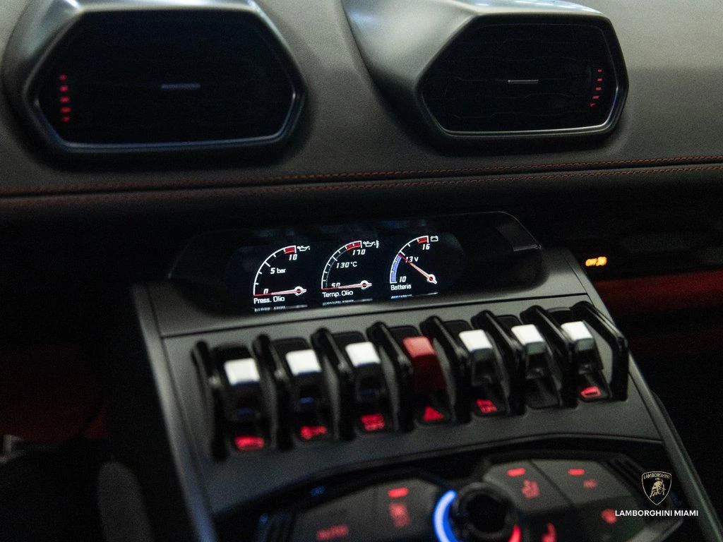 2015 Lamborghini Huracán LP 610-4, 29/30