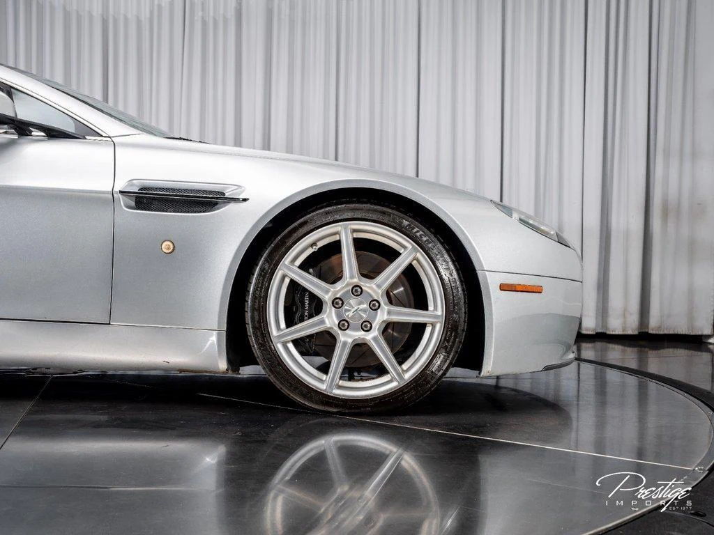 2007 Aston Martin Vantage, 12/30