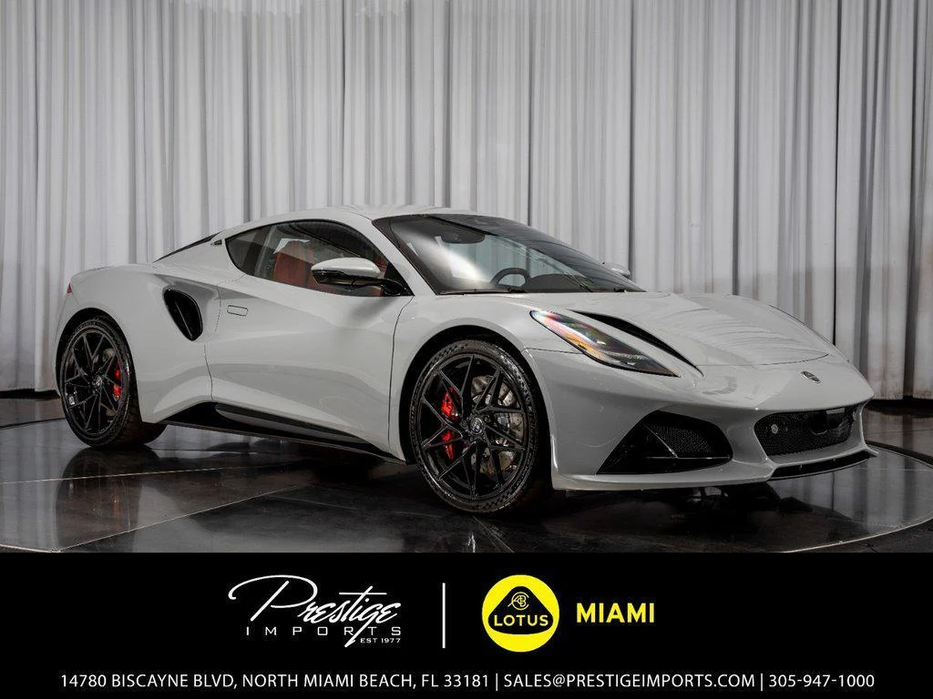 Lotus Emira Turbo SE | Lamborghini Miami