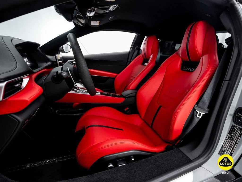 2027 Lotus Emira Turbo SE, 15/30