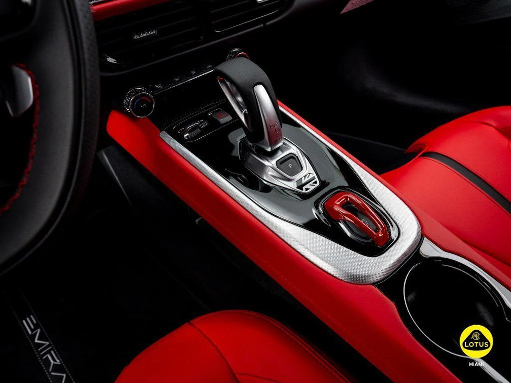 2027 Lotus Emira Turbo SE, 19/30