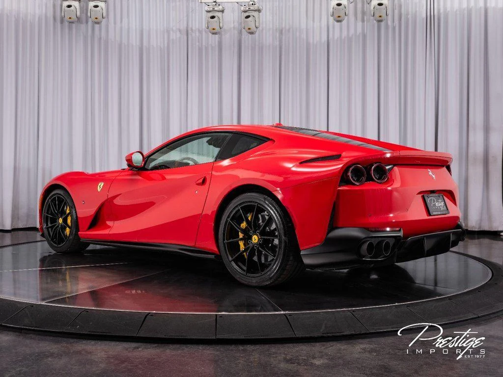 2020 Ferrari 812 Superfast, 8/30