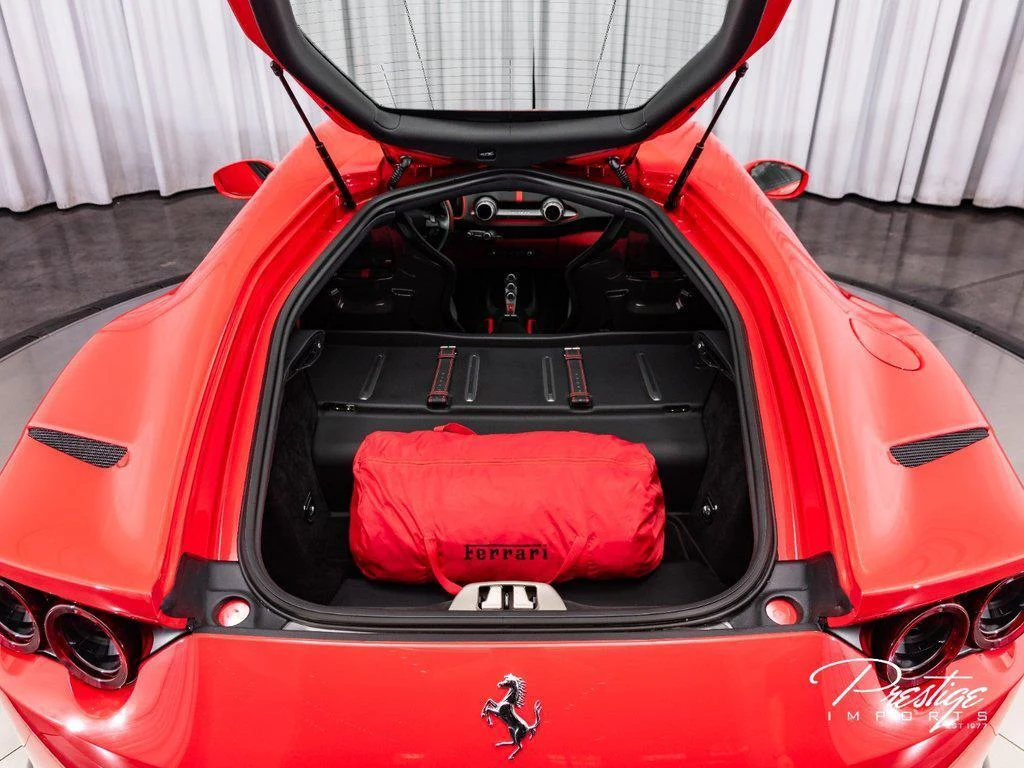 2020 Ferrari 812 Superfast, 11/30