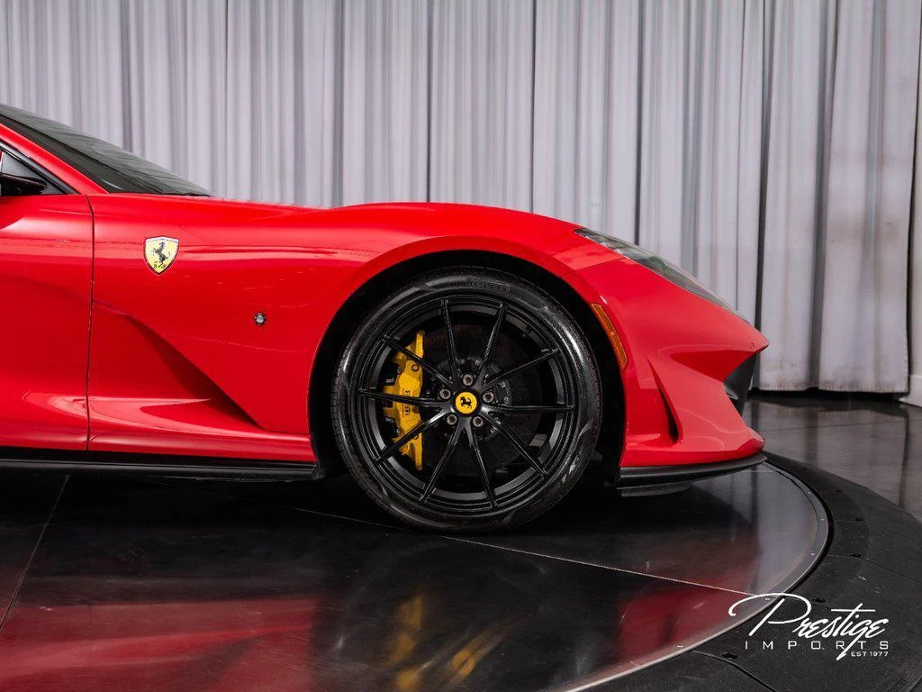 2020 Ferrari 812 Superfast, 14/30
