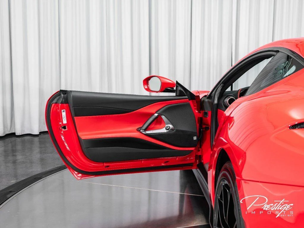 2020 Ferrari 812 Superfast, 15/30