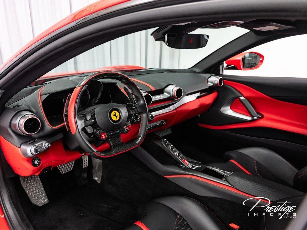 2020 Ferrari 812 Superfast, 19/30