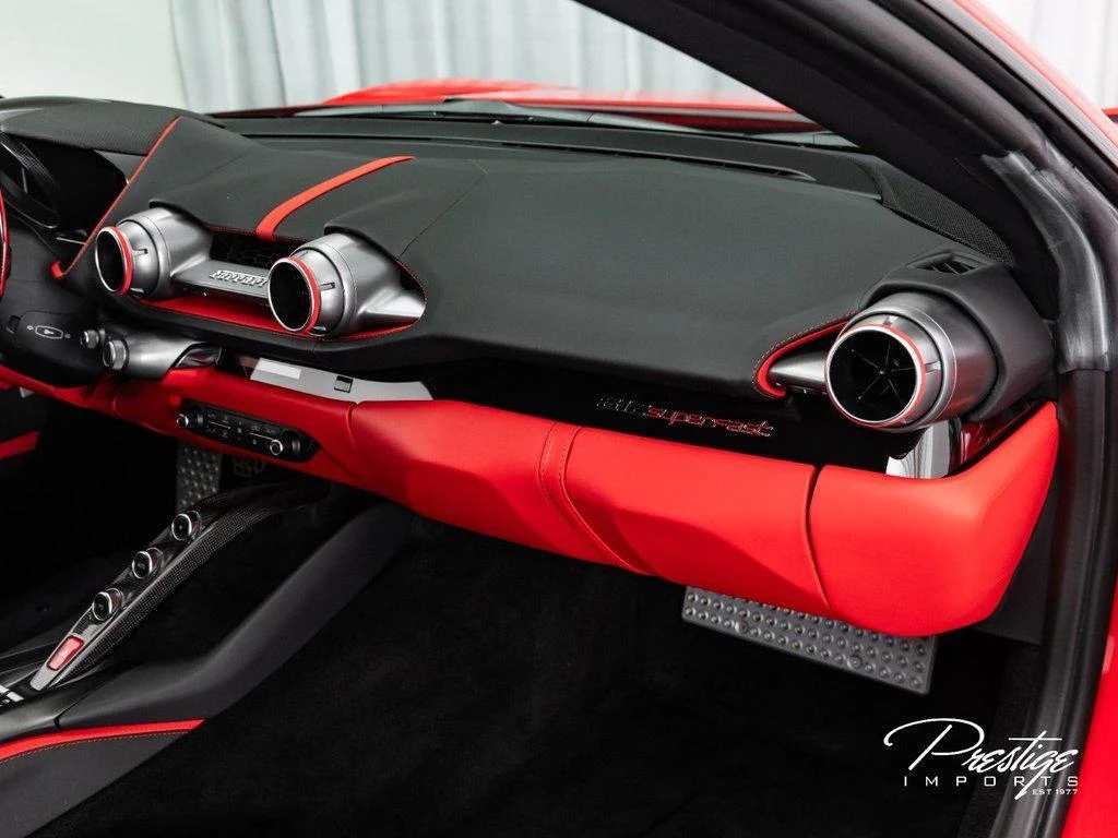 2020 Ferrari 812 Superfast, 26/30