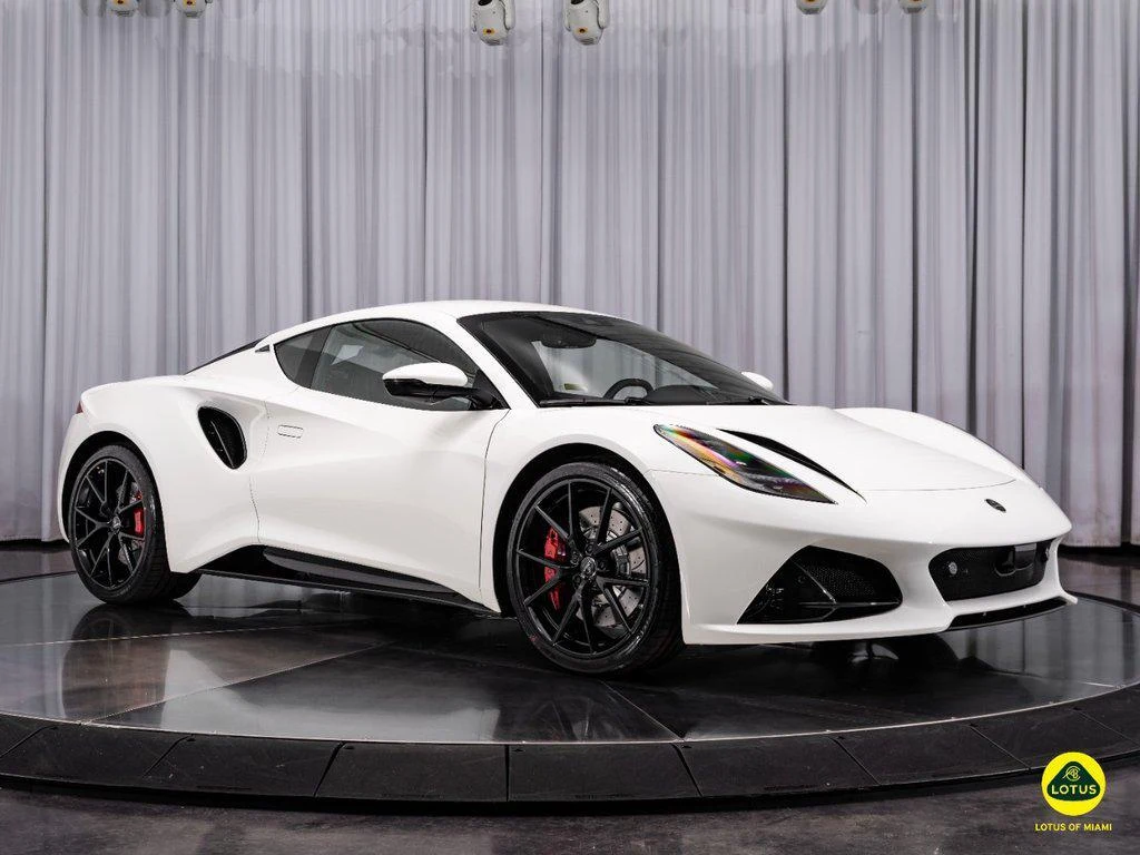 2026 Lotus Emira Turbo SE, 2/30