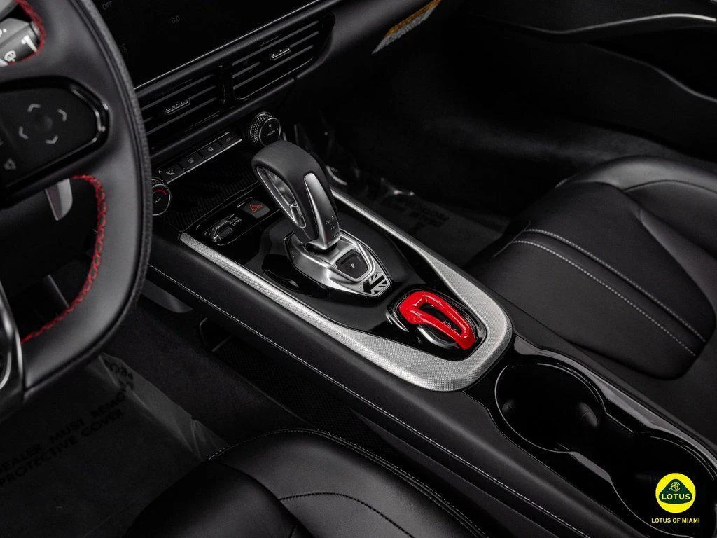 2026 Lotus Emira Turbo SE, 21/30