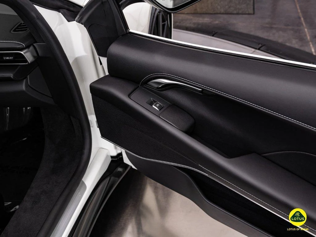 2026 Lotus Emira Turbo SE, 23/30