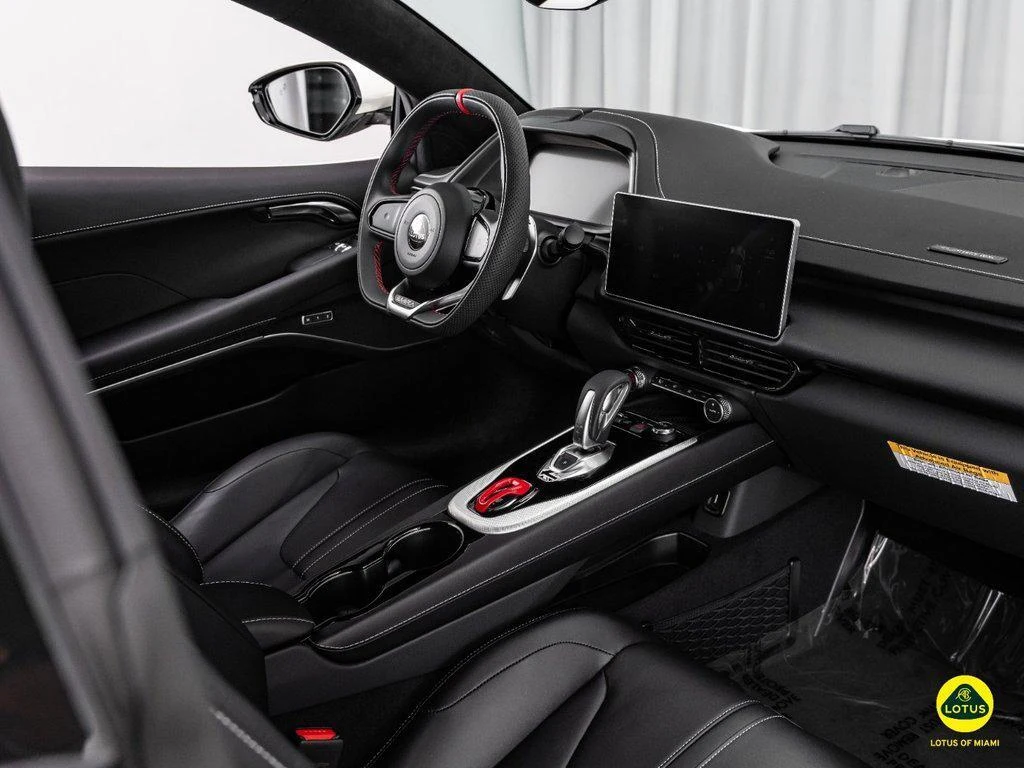 2026 Lotus Emira Turbo SE, 27/30