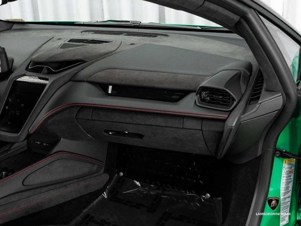 2026 Lamborghini Temerario, 27/30