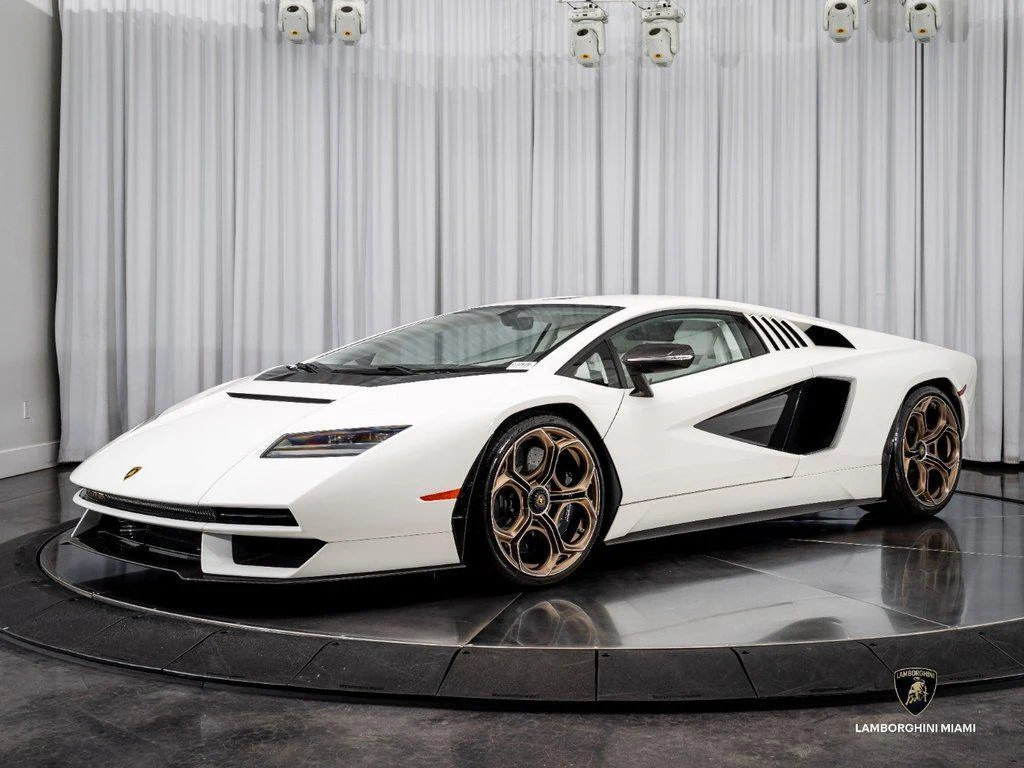 2022 Lamborghini Countach LPI 800-4 for sale at Lamborghini Miami in North Miami Beach, Florida