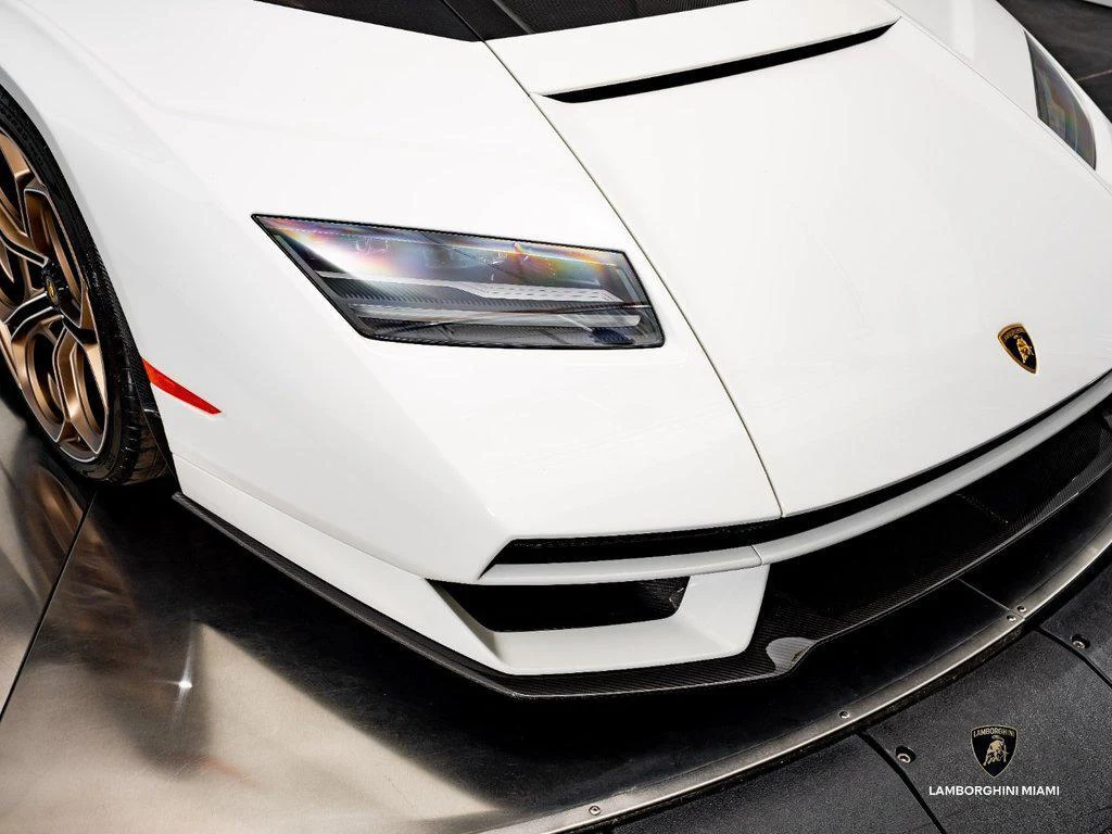 2022 Lamborghini Countach LPI 800-4, 3/29