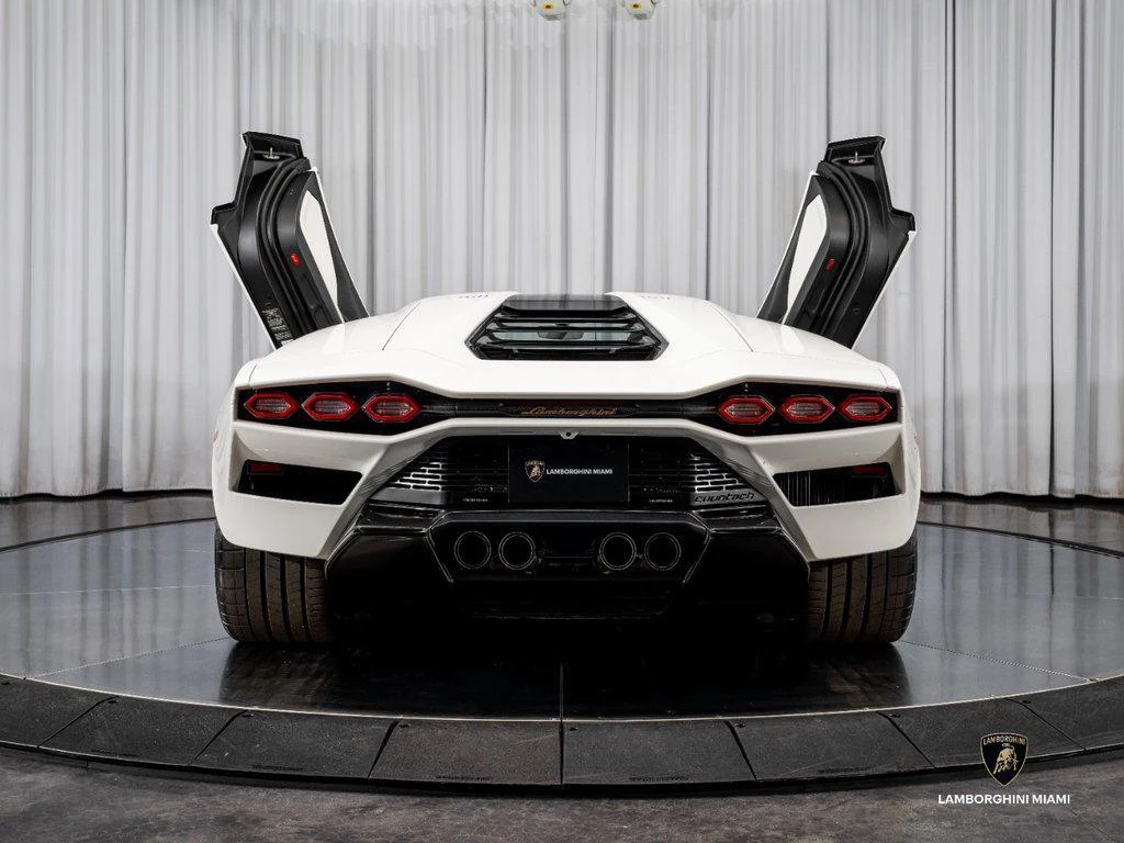 2022 Lamborghini Countach LPI 800-4, 14/29