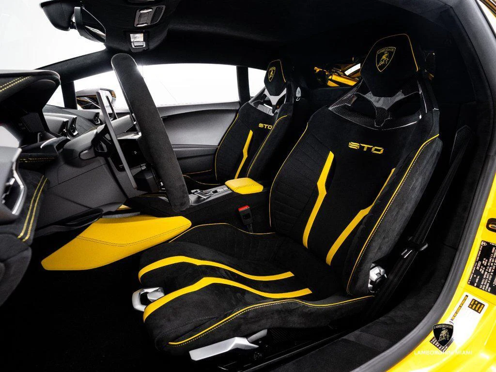2023 Lamborghini Huracán STO, 17/29