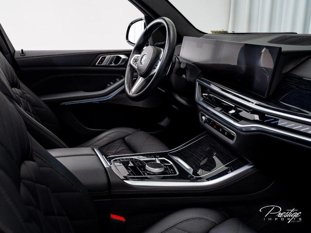 2024 BMW X5 M60i, 22/29