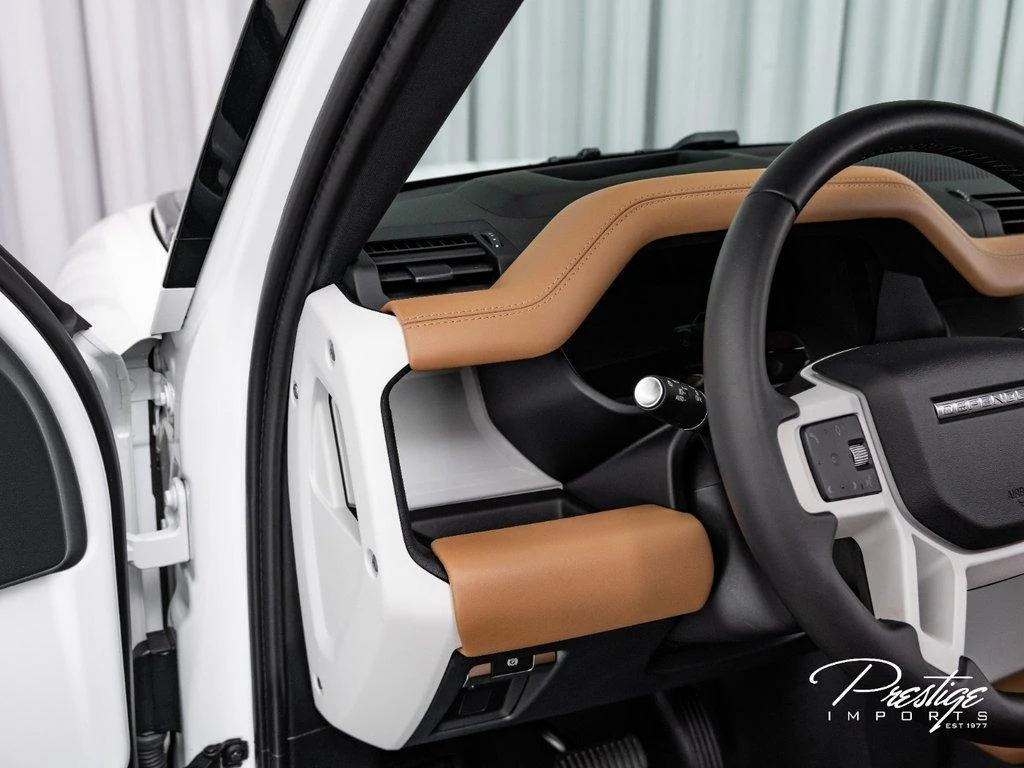 2025 Land Rover Defender 110 P500 X-Dynamic SE, 13/29