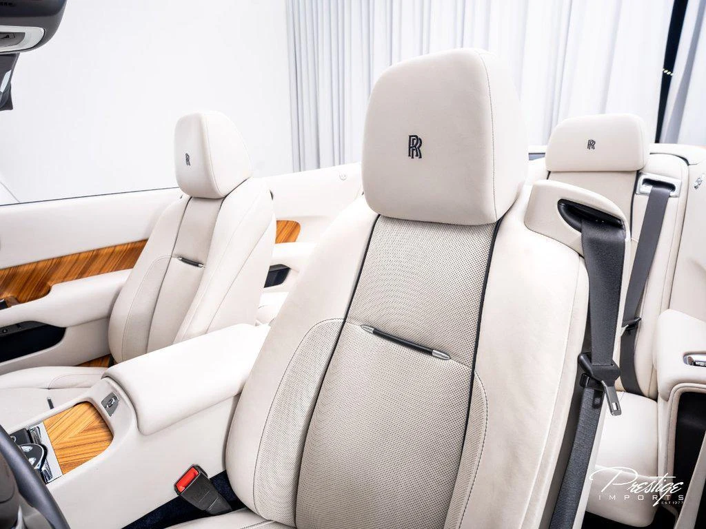 2016 Rolls-Royce Dawn, 17/29