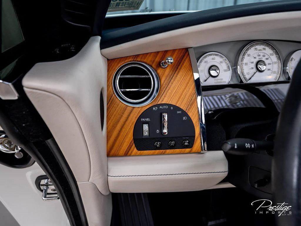 2016 Rolls-Royce Dawn, 19/29