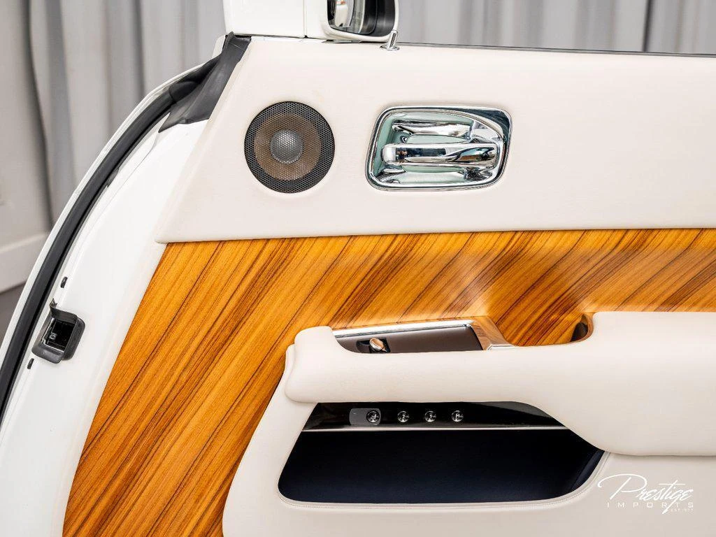 2016 Rolls-Royce Dawn, 22/29
