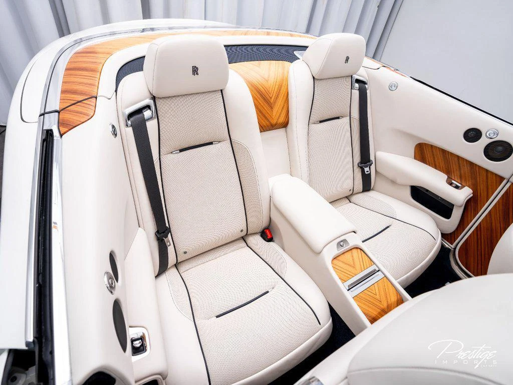 2016 Rolls-Royce Dawn, 24/29