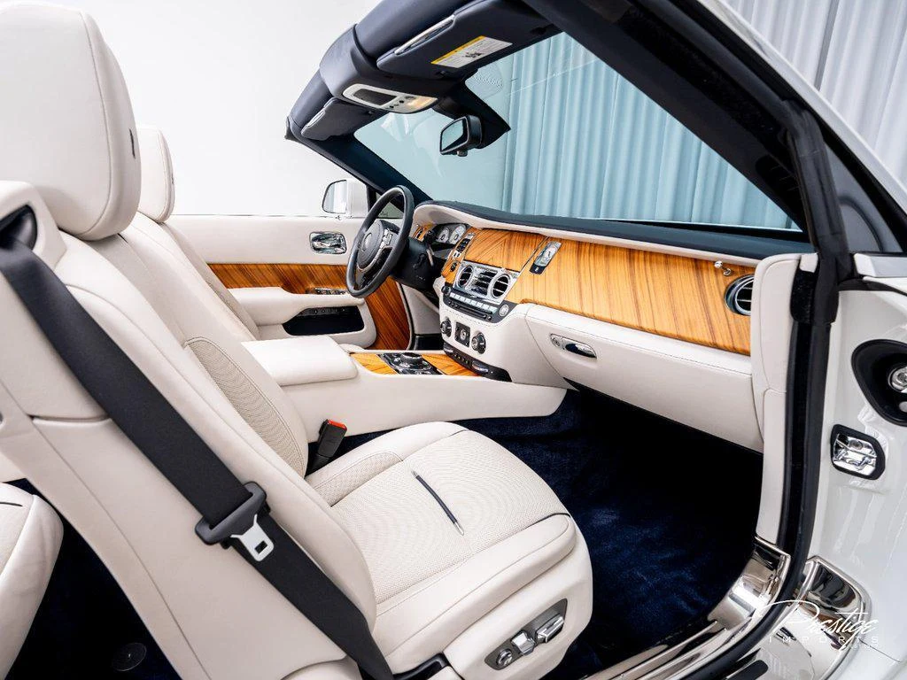 2016 Rolls-Royce Dawn, 25/29
