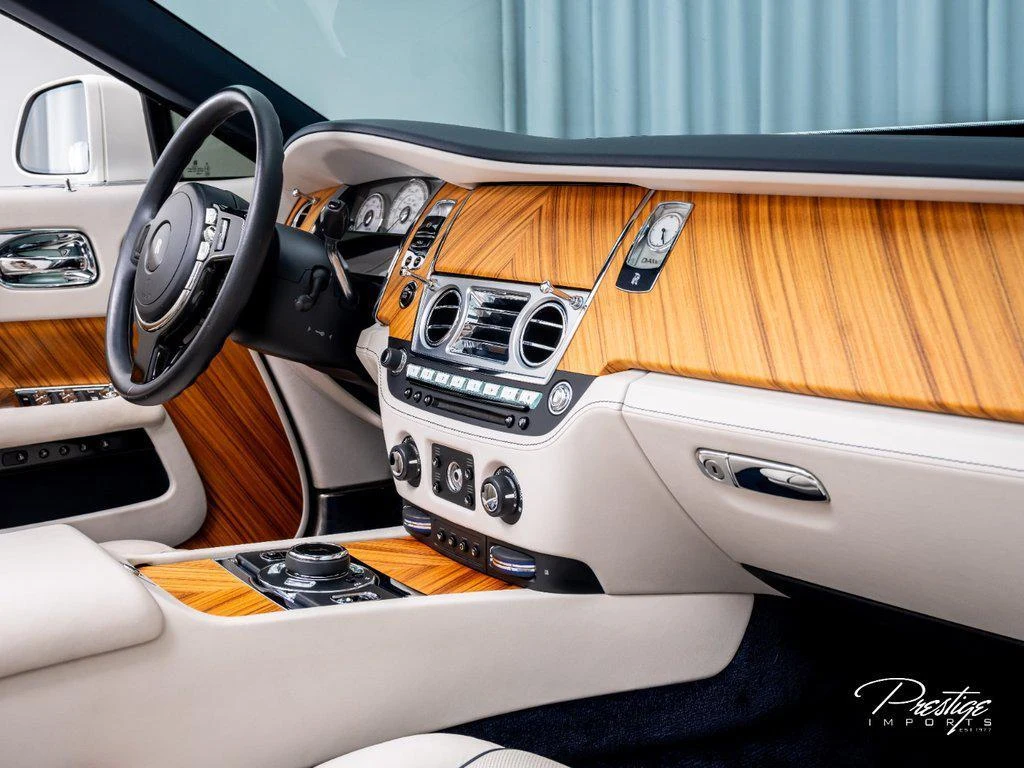 2016 Rolls-Royce Dawn, 26/29