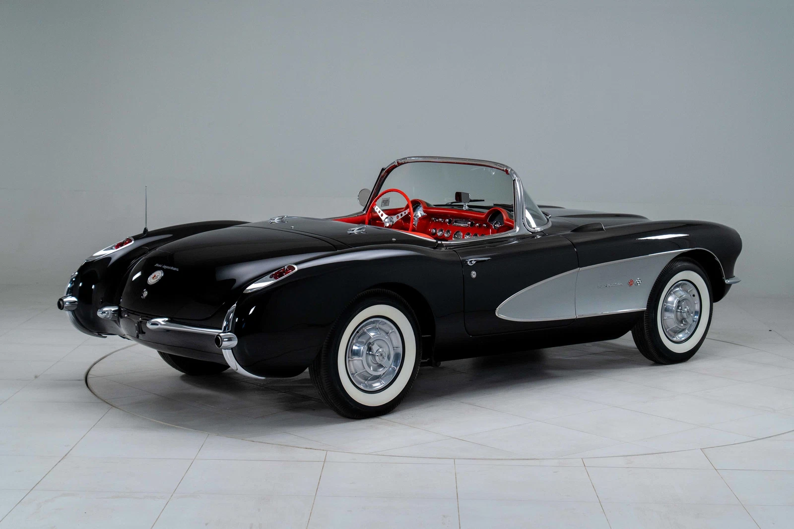 1957 Chevrolet Corvette Fuelie (C1), 3/30