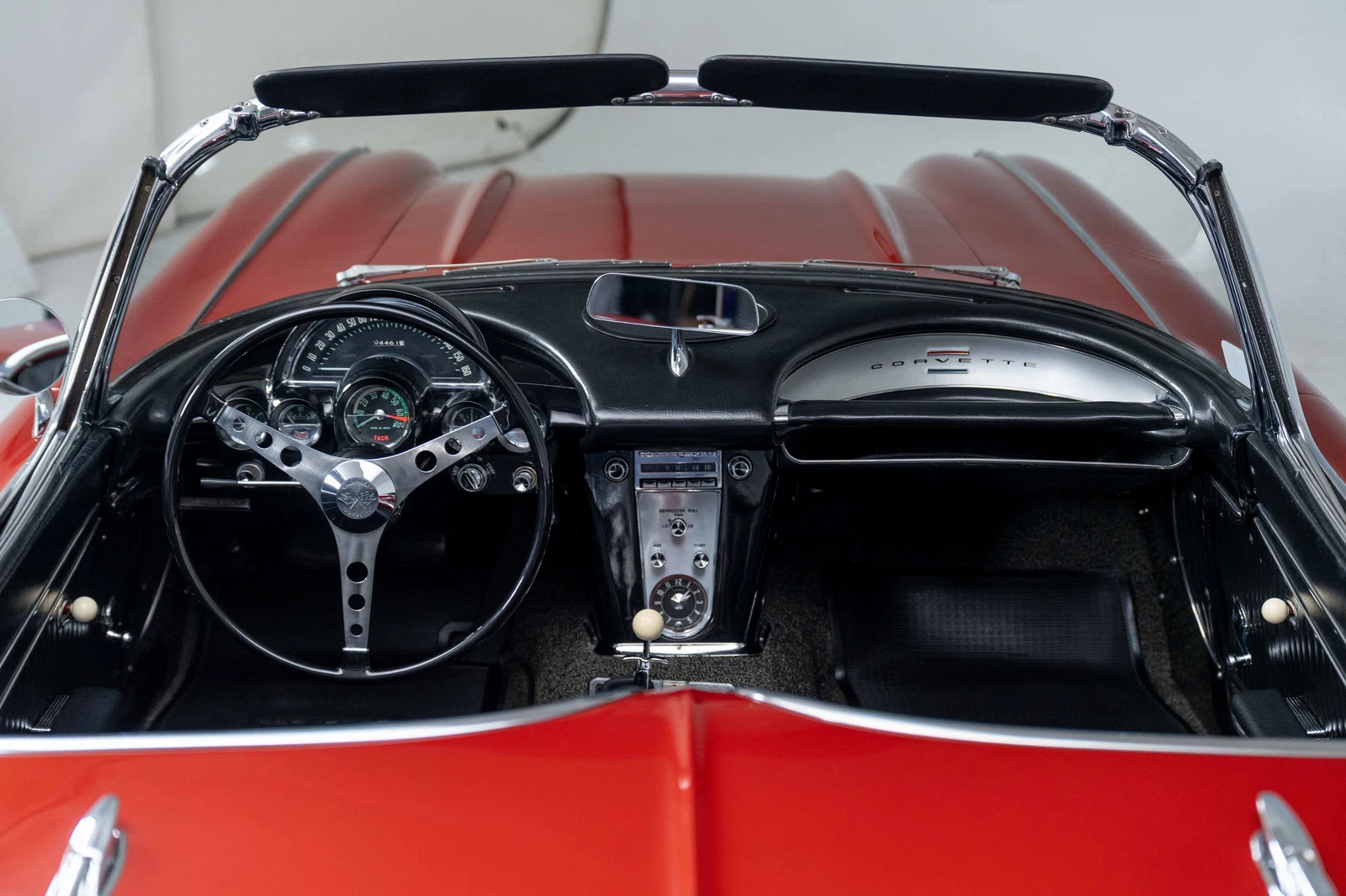 1962 Chevrolet Corvette Fuelie (C1), 24/30