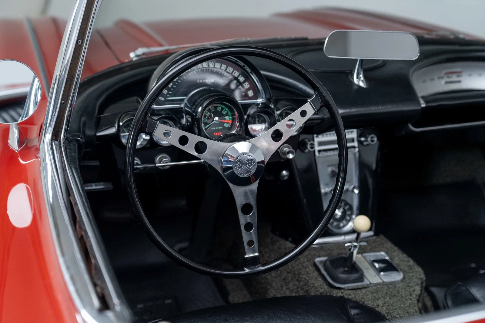 1962 Chevrolet Corvette Fuelie (C1), 26/30