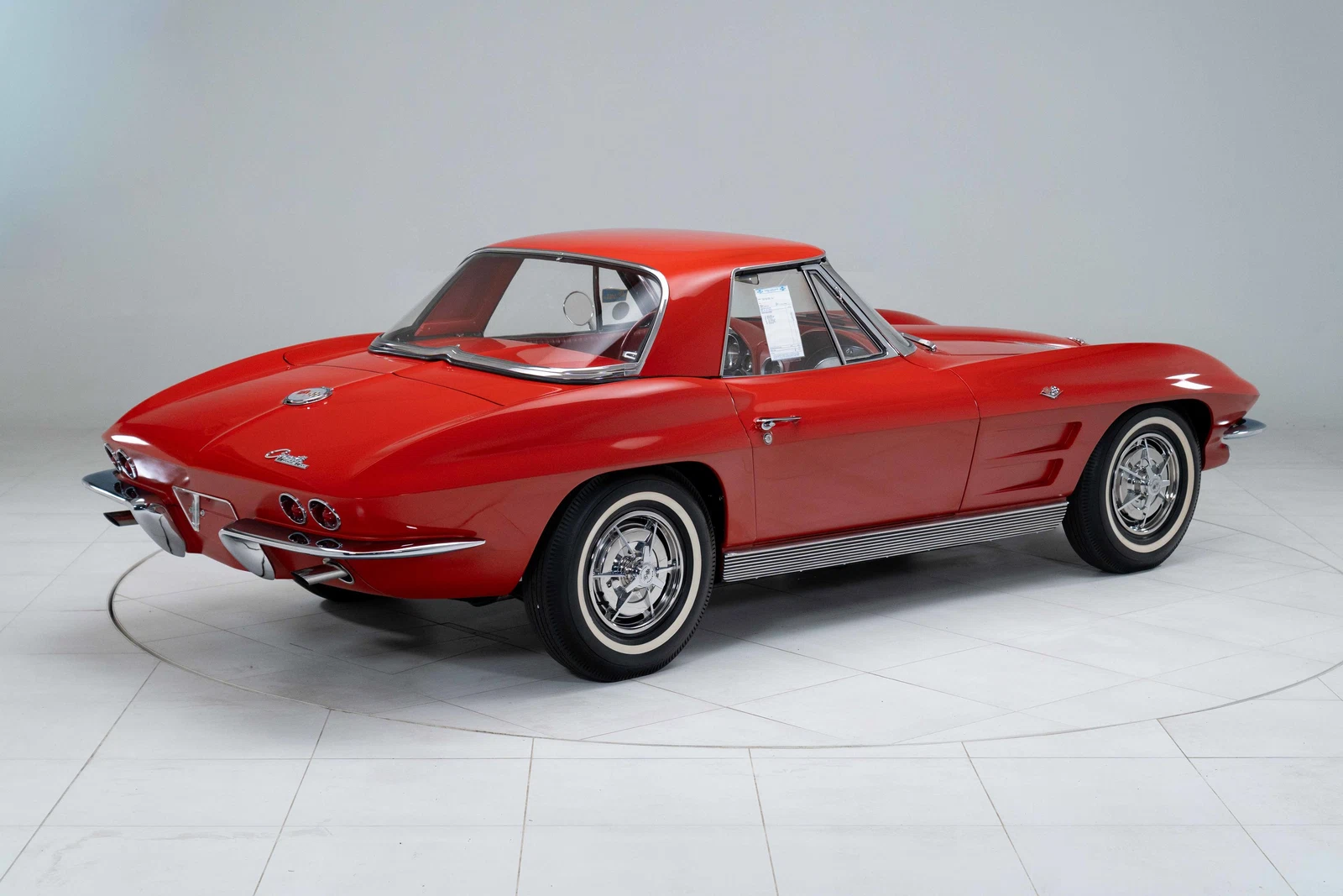 1963 Chevrolet Corvette Convertible (C2), 3/30
