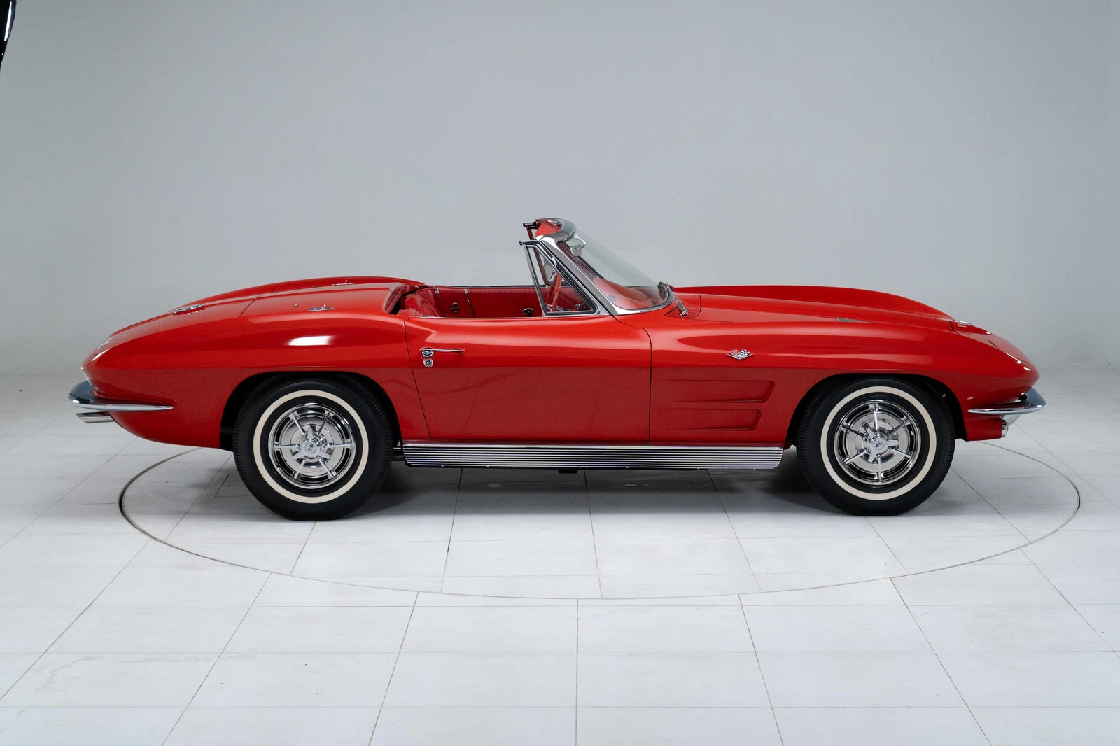 1963 Chevrolet Corvette Convertible (C2), 9/30