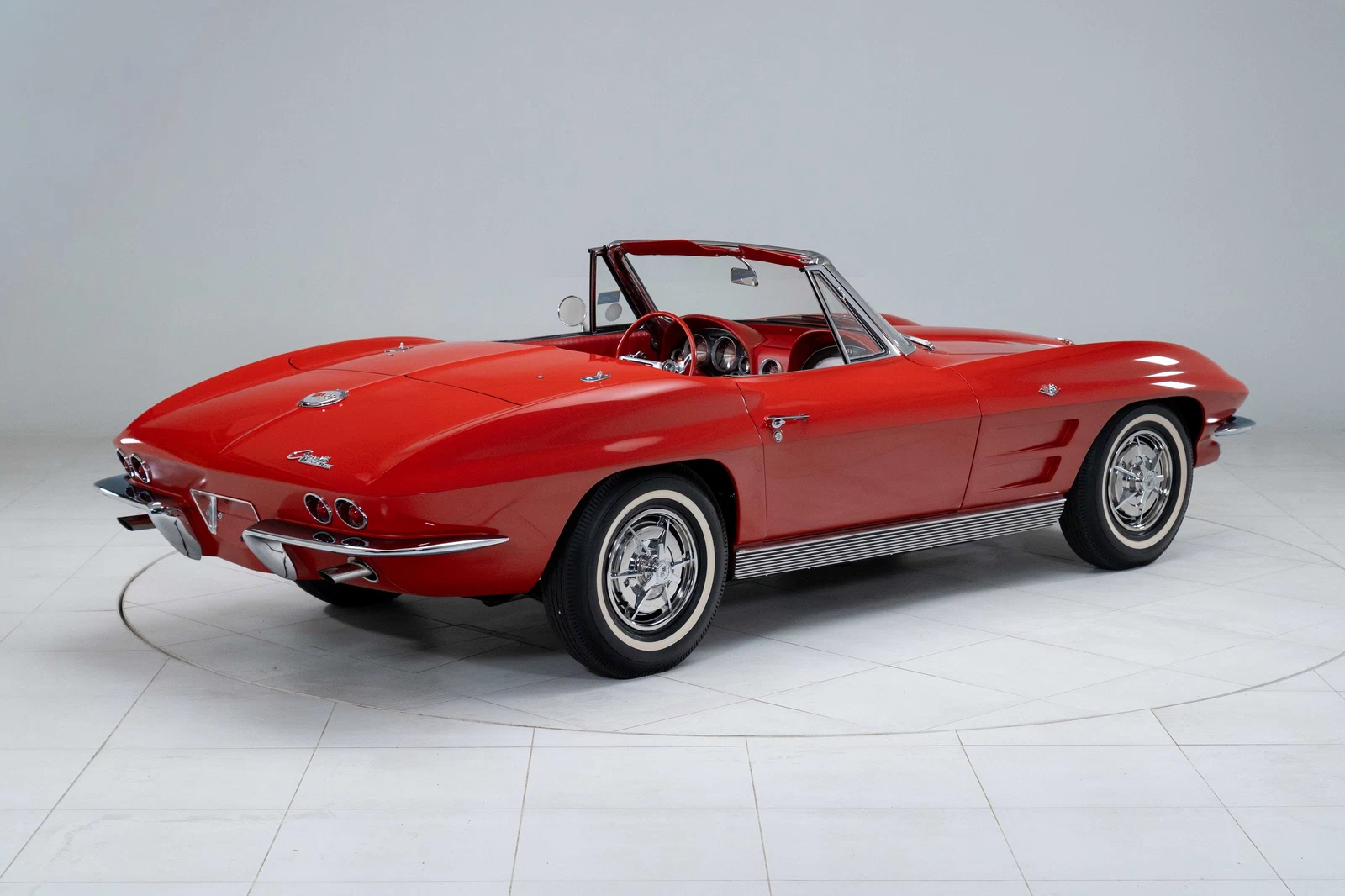 1963 Chevrolet Corvette Convertible (C2), 10/30