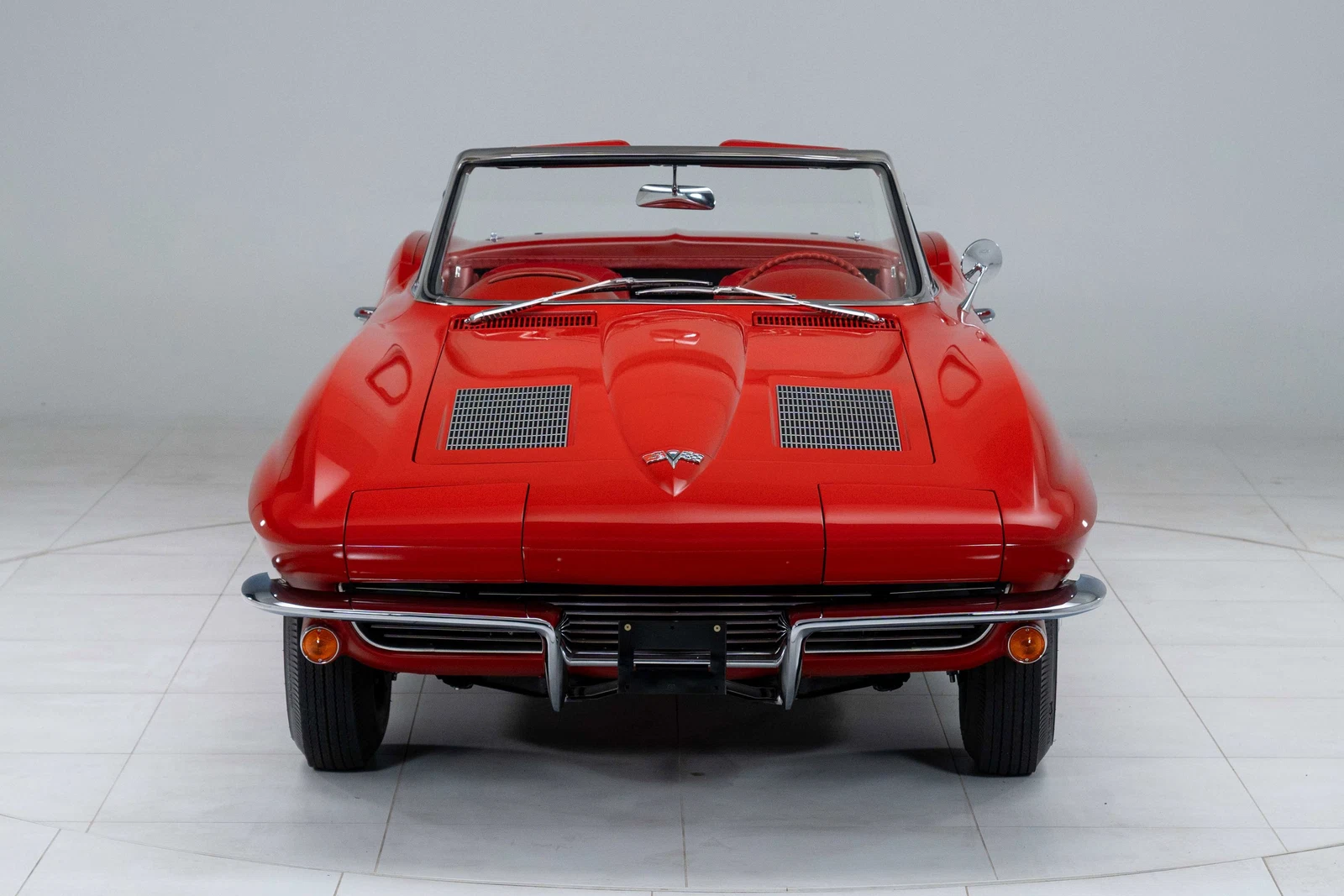 1963 Chevrolet Corvette Convertible (C2), 15/30