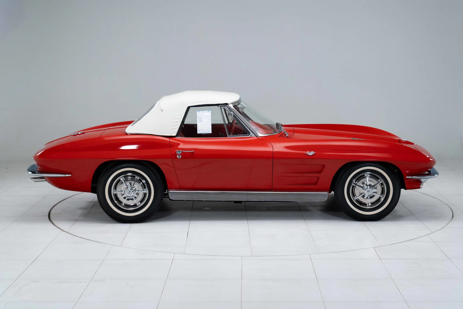 1963 Chevrolet Corvette Convertible (C2), 17/30