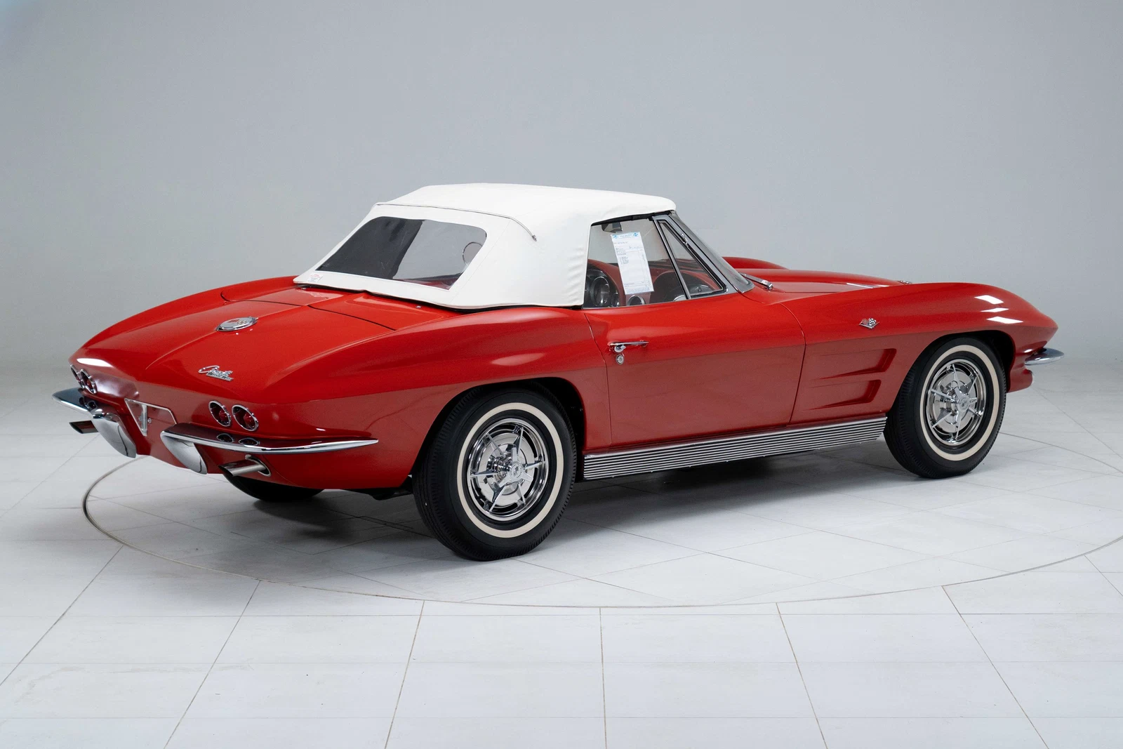 1963 Chevrolet Corvette Convertible (C2), 18/30