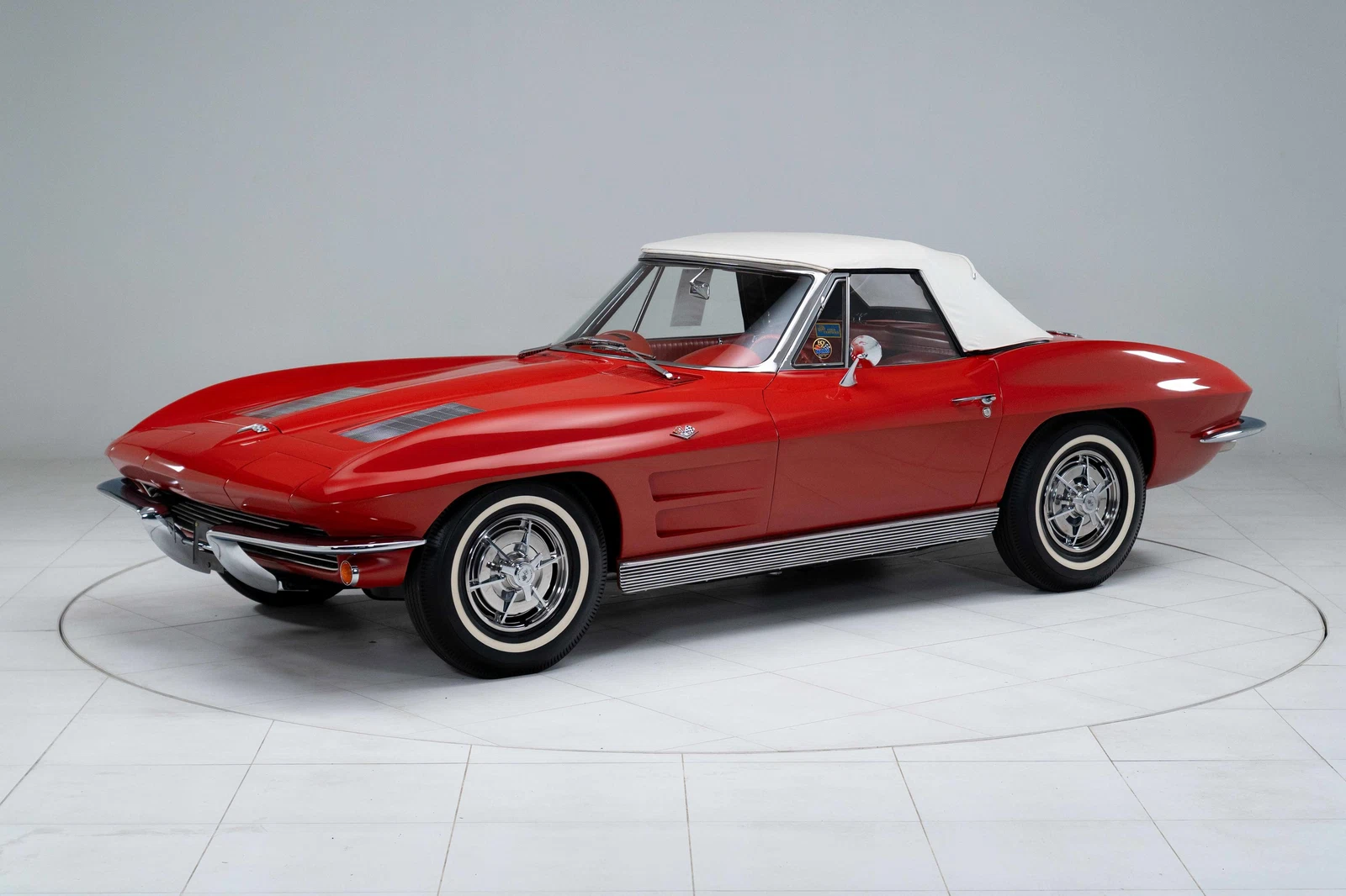 1963 Chevrolet Corvette Convertible (C2), 22/30