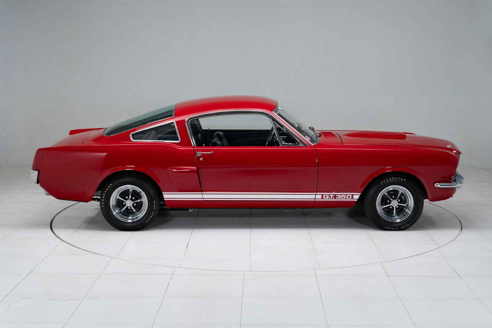 1966 Shelby Mustang GT350 (1st Generation), 2/30