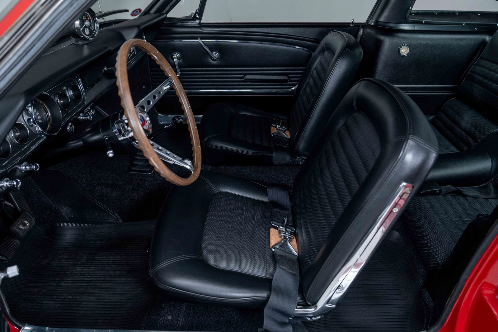 1966 Shelby Mustang GT350 (1st Generation), 19/30