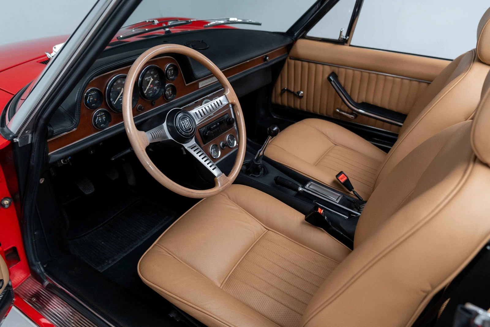 1967 Fiat Dino Spider, 25/30