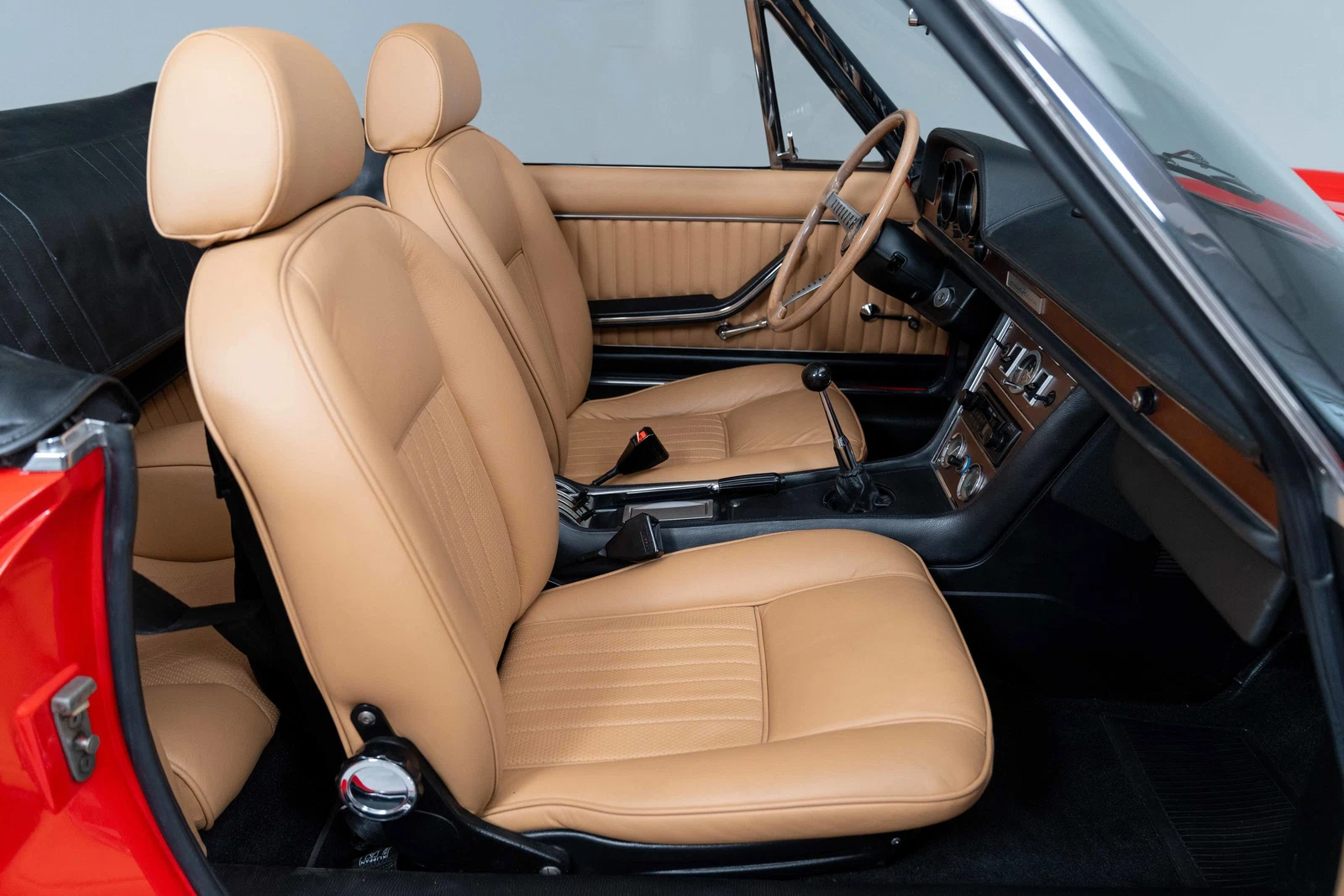 1967 Fiat Dino Spider, 29/30