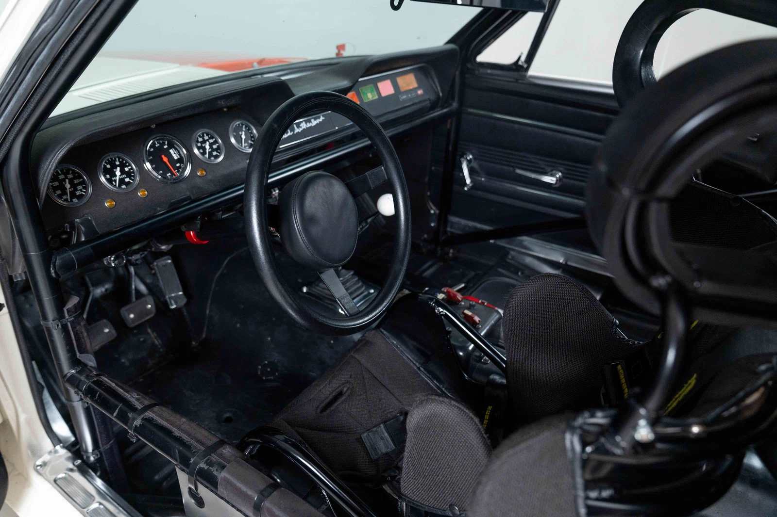 1967 Ford Mustang Shelby Group II Racecar (1st Generation), 29/30