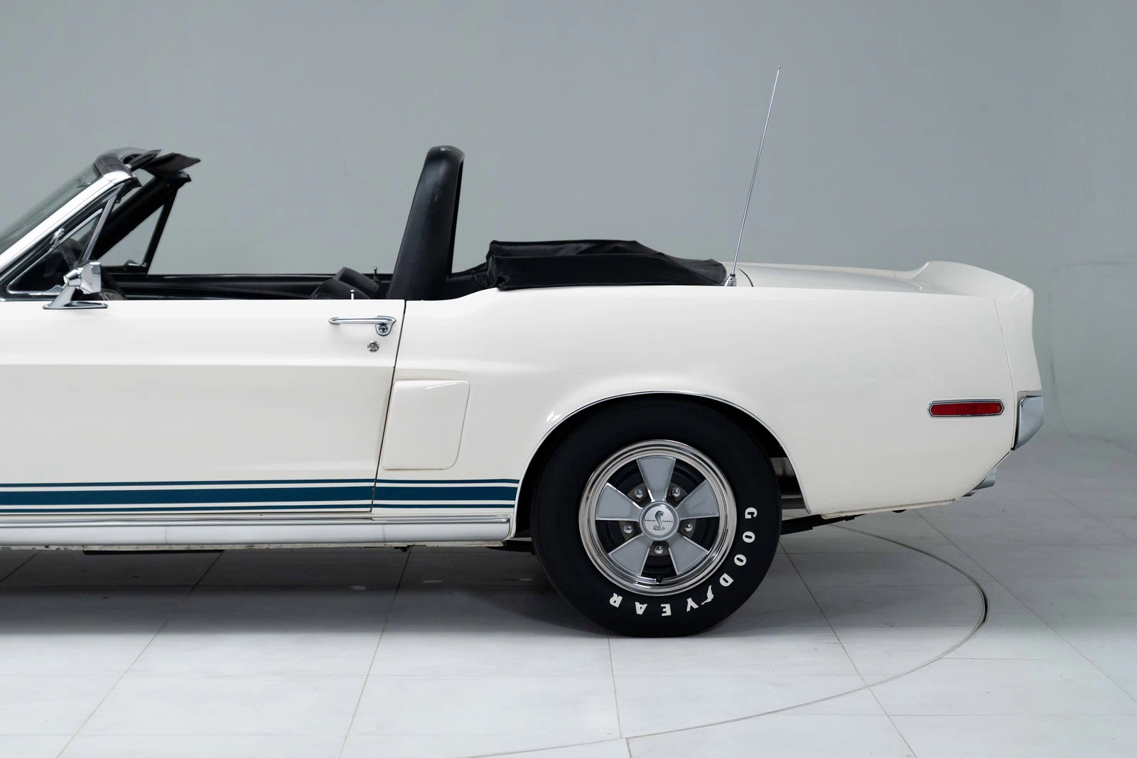 1968 Shelby Mustang GT500KR Convertible (1st Generation), 16/30