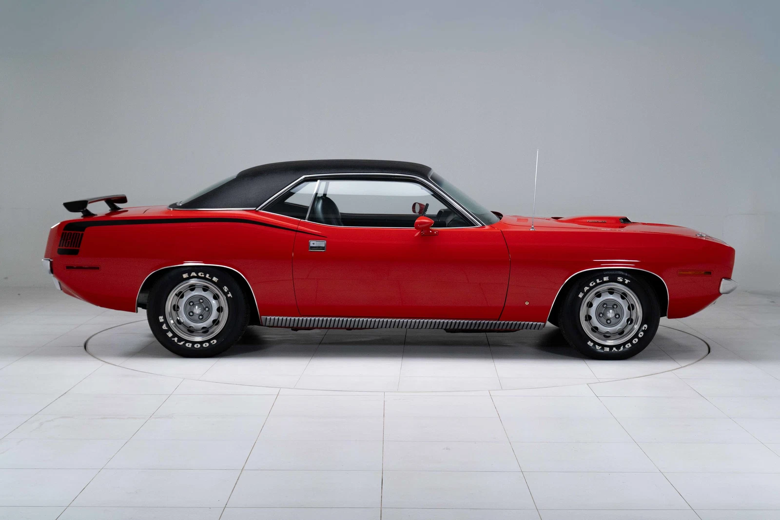 1970 Plymouth Cuda HEMI (3rd Generation), 2/30