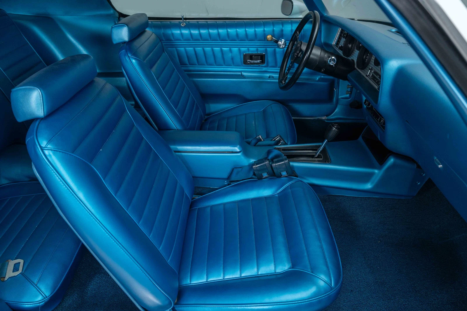 1970 Pontiac Firebird Trans Am Ram Air IV (2nd Generation), 27/30