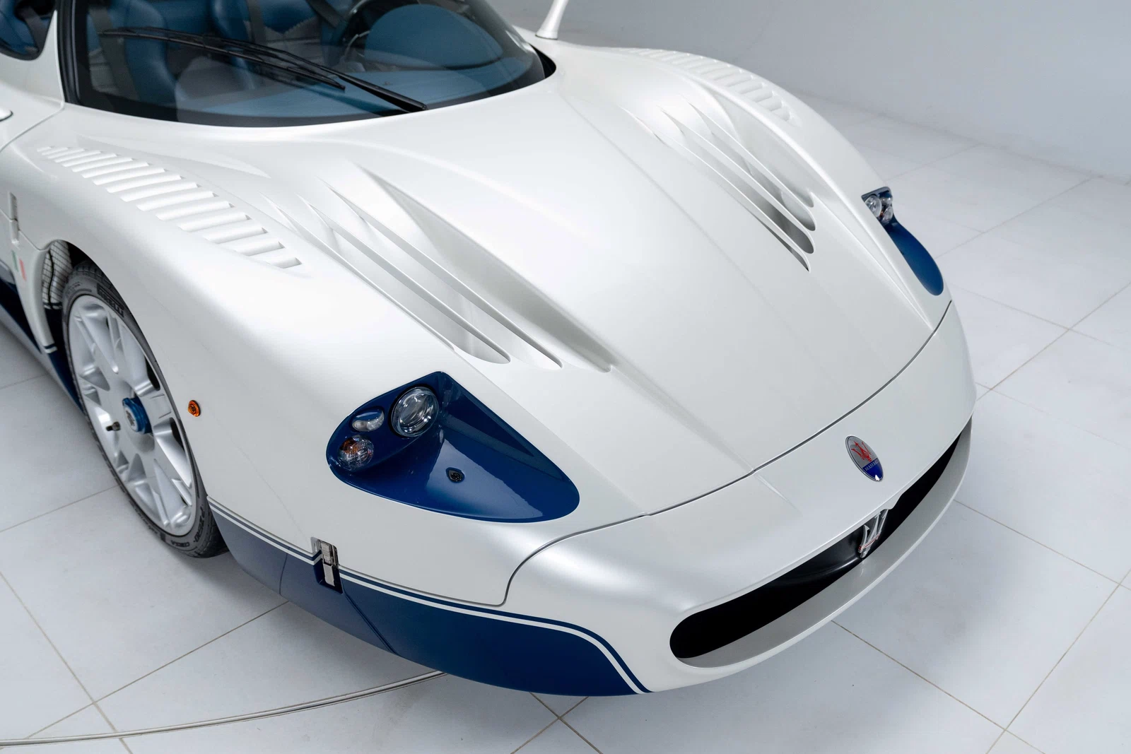 2005 Maserati MC12, 17/30
