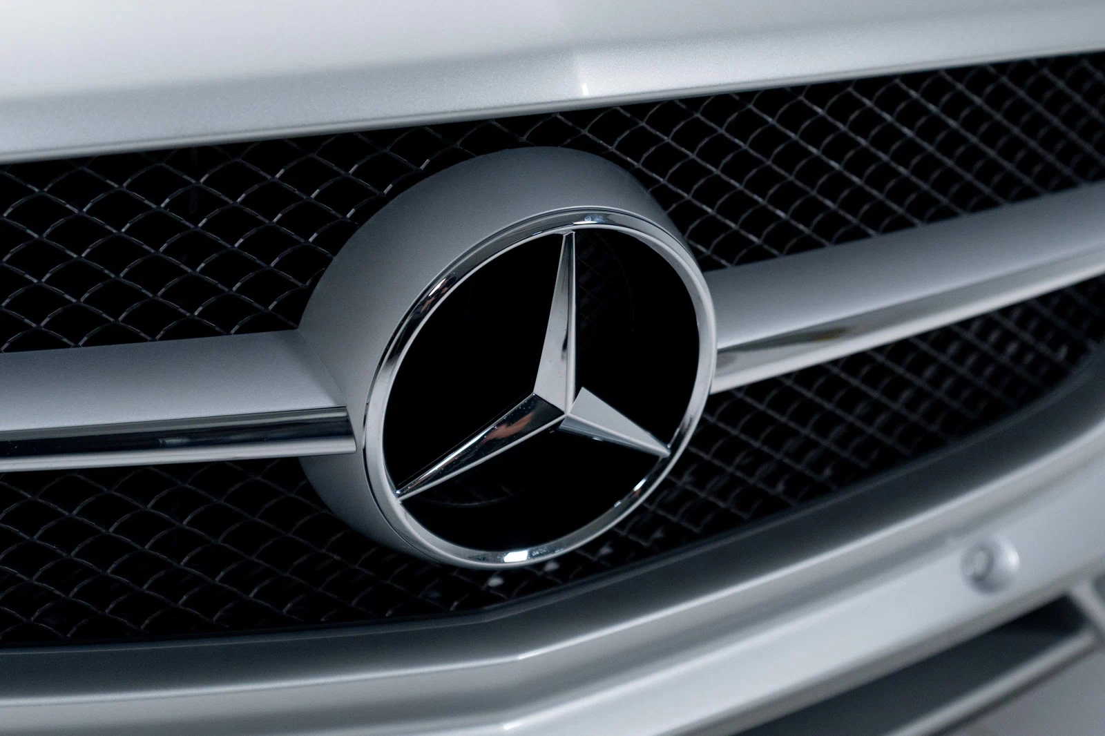 2011 Mercedes-Benz SLS AMG Coupé, 18/30